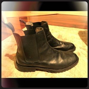 Banana republic chelsea boots